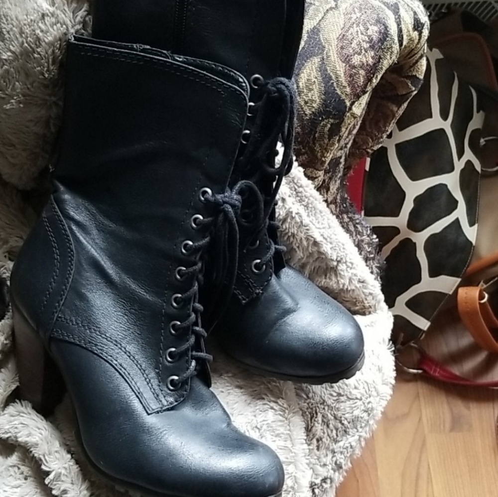 Steve Madden Boots